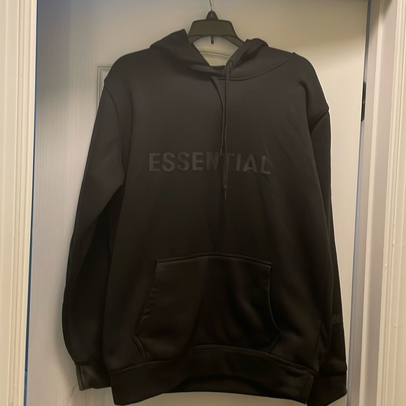 Essential hoodie - Picture 1 of 4